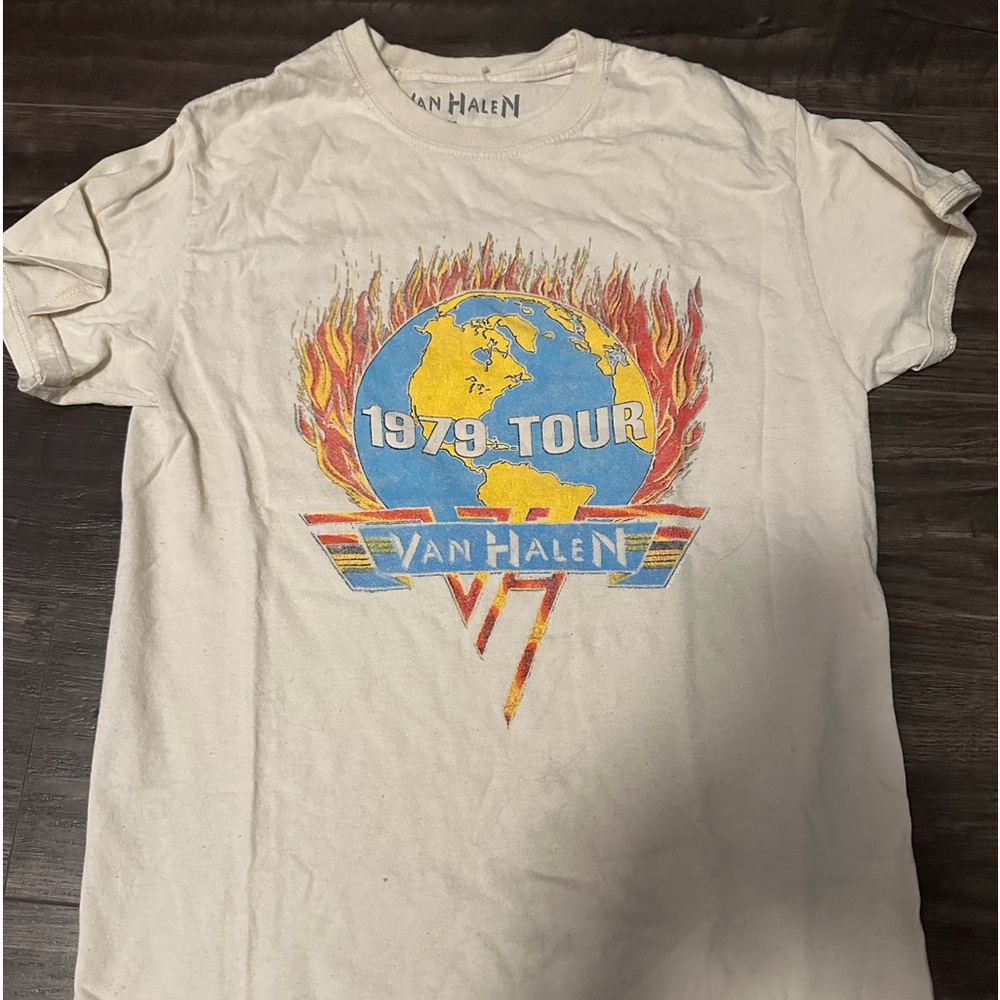 Band tee